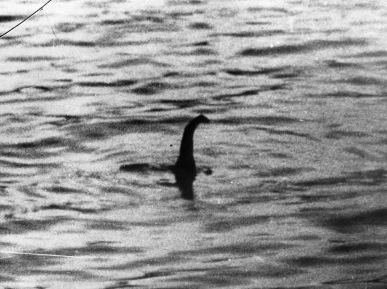 最经典的尼斯湖水怪照片