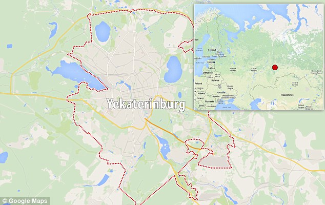 外星人降临?神秘橘光照亮俄罗斯夜空