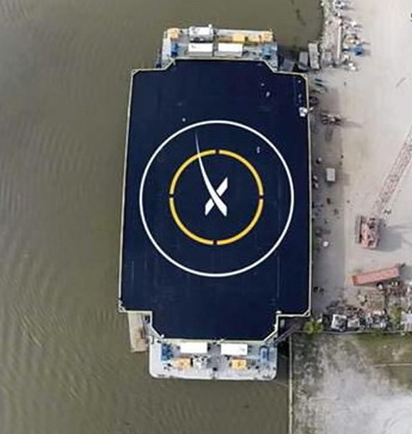 美国太空探索科技公司日前便以之为灵感,研发以X翼式制置控制超音速火箭。