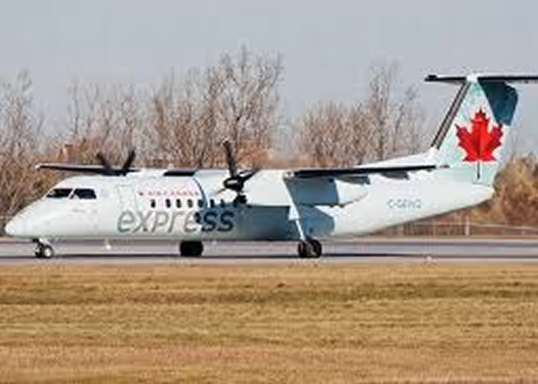 涉事是一架Dash 8型螺旋桨飞机。图为加航同款飞机。