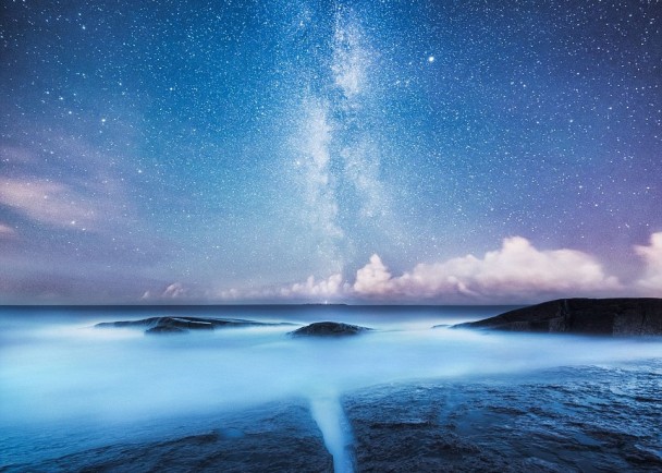 ����˹̩������ѩ��һɫ�գ�����ʤ�ա�