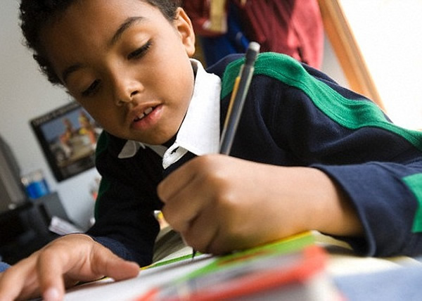 �����о�������Ʋ�ӽϿ�������֪��ѧϰ�ϰ���