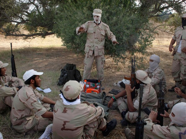 ս��ȷʵ���ʹ���ֵ��������γ�