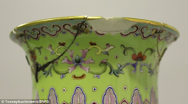 Ӣ����������ࡱ�ľɻ�ƿ���۾���63.4��Ӣ��