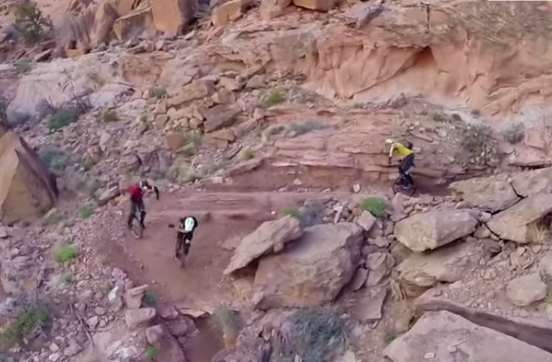 ɽ�������ʯ������ȥҲΪ������һ���亹��