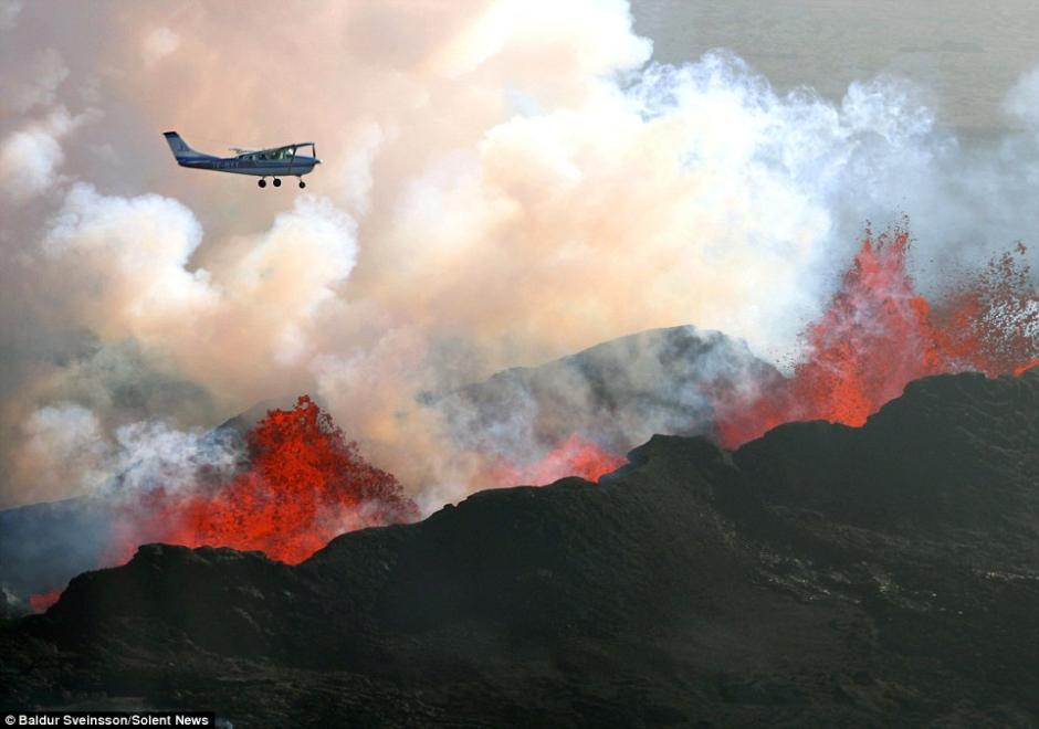 ɻԽHoluhraunɽʱͻɽ緢