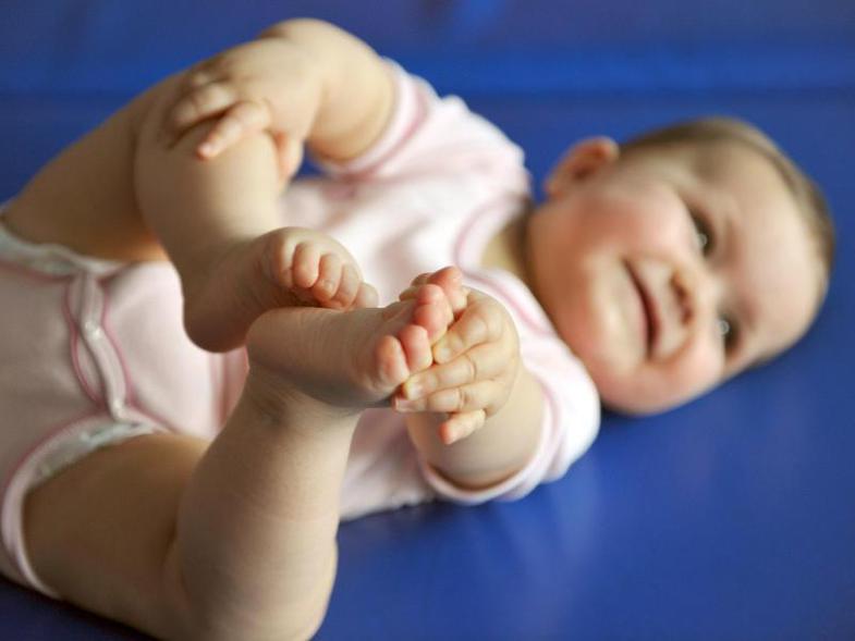 һ���о����Ӥ���ڵ�С˯���ܴٽ����乮��