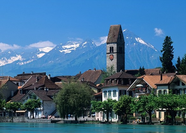 瑞士是生活指数最高的国家。图为瑞士茵特拉肯市貌。