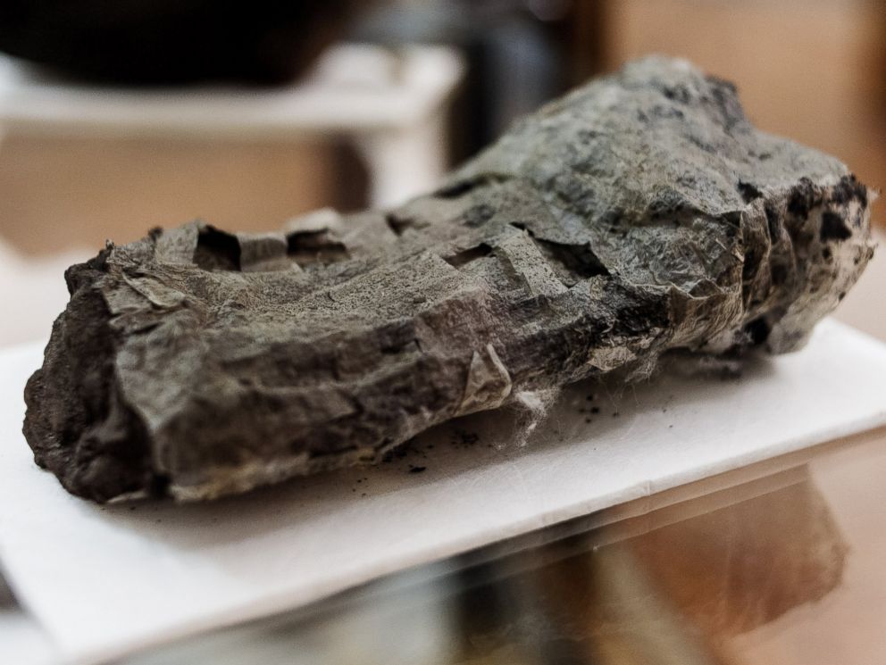 ������ǲ���˹����ͼ���չ����ǧ��ǰ����ɽ�������Զ�ž���