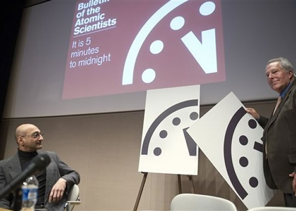 科学家拨快“末日钟”至只剩3分钟