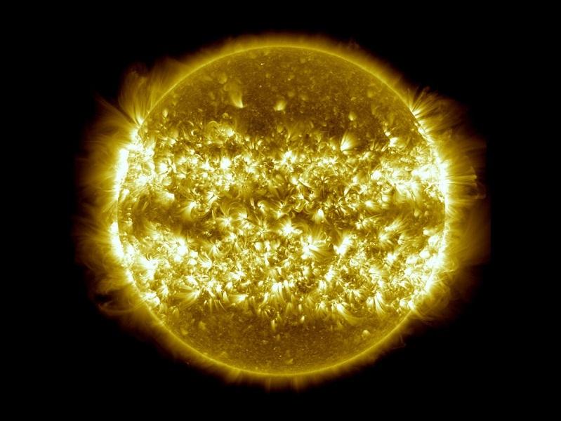 25����Ƭ�ϳɵ�̫����