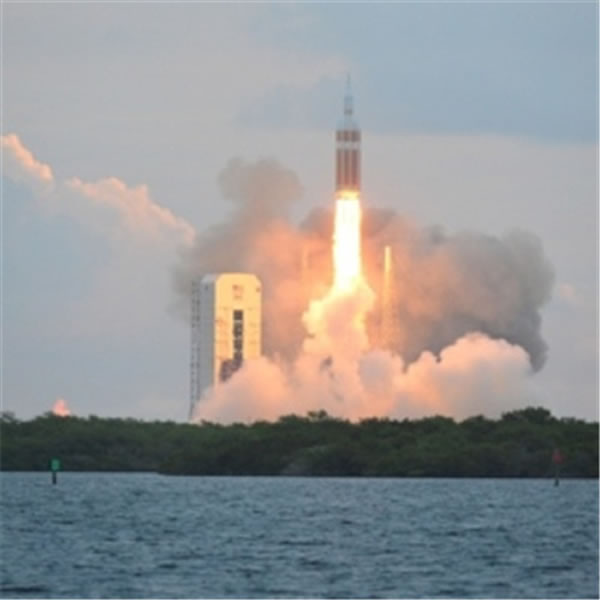 ���Ի��������˷ɴ��ɹ��׷�