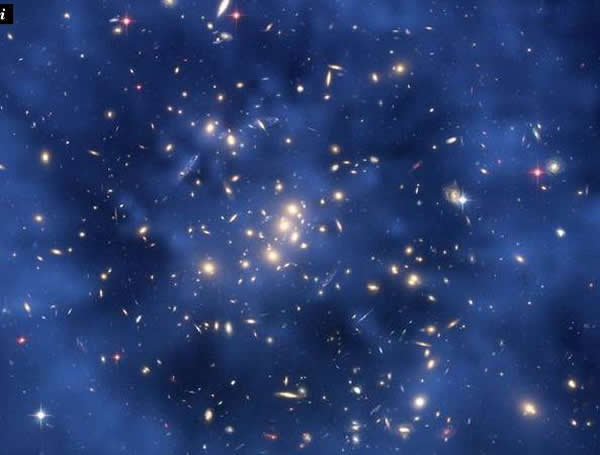 南安普顿大学的研究人员们提出,暗物质的质量或许比我们之前认为的要更轻。