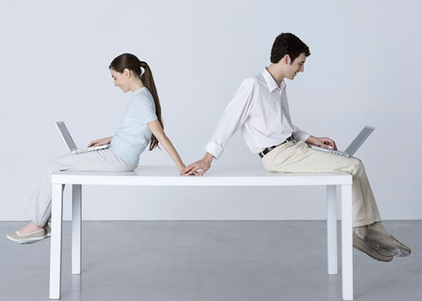 情人节要在约会网站结识异性,原来改个好名最重要。