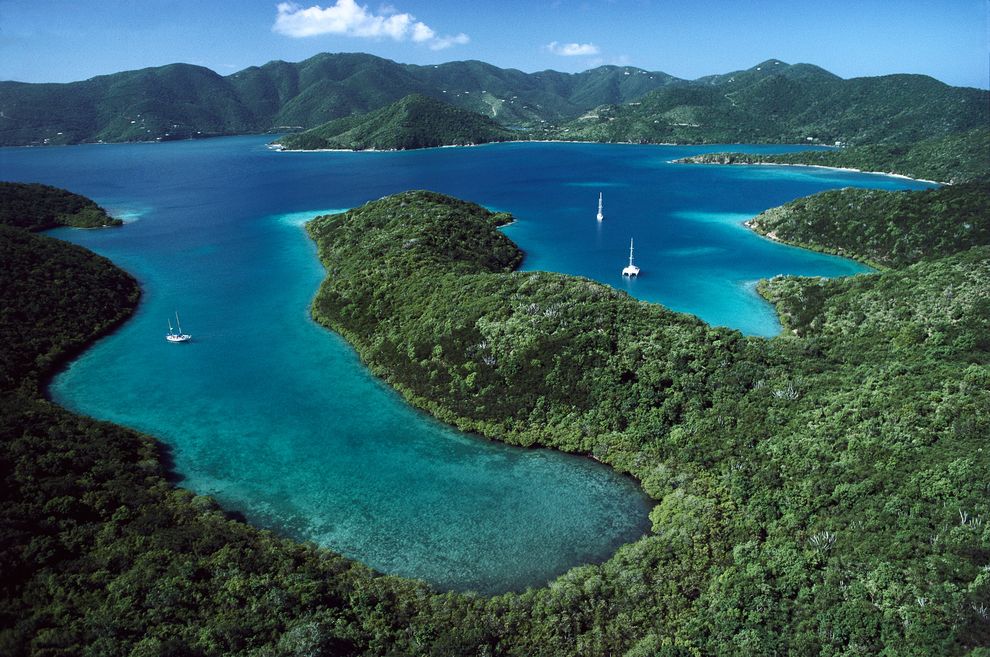 ʥԼ쫷Ѩذֵĺ33ɺֵıܷۡ Photograph by Gerry Ellis, Minden/National Geog