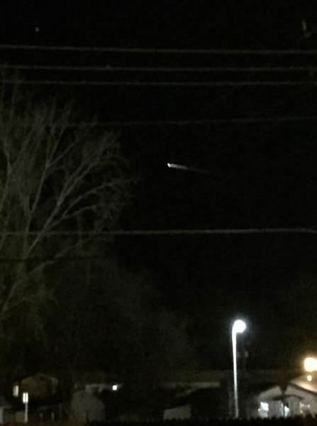 美国及加拿大西部夜空惊现大火球 NASA:95%确信是中国火箭残骸