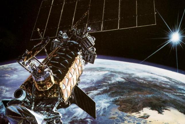 美国军事卫星DMSP-F13