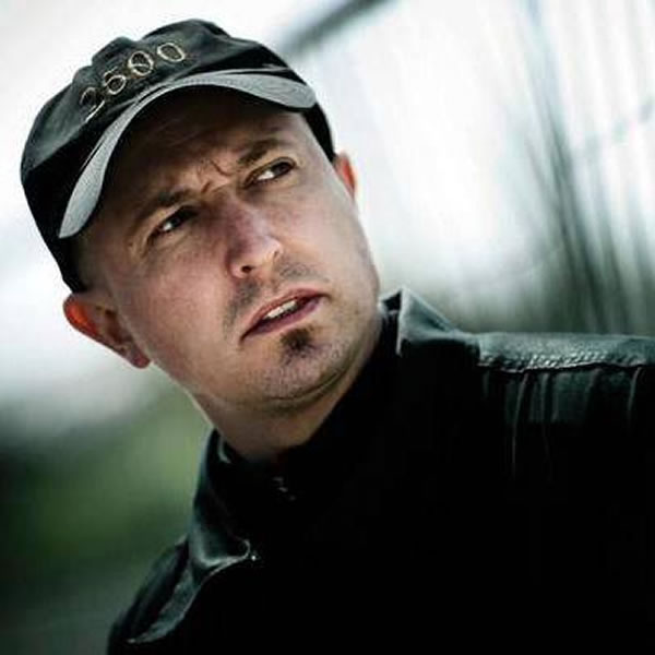 本特森是太空建筑师