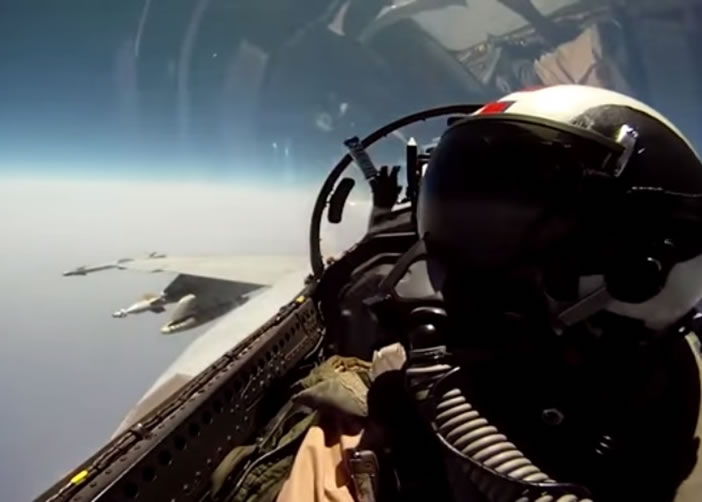 �ɿ�����ǰ��Ư����