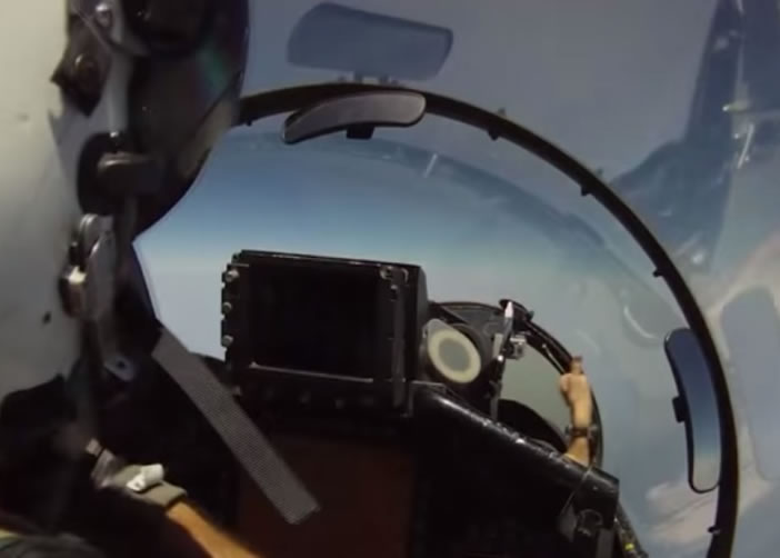 ǰ����Ա����Ĵָ�޺�