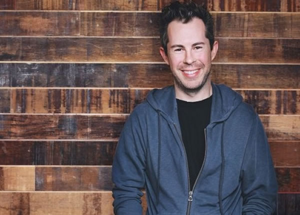 ����˹��ʾ�����ɻ���500��