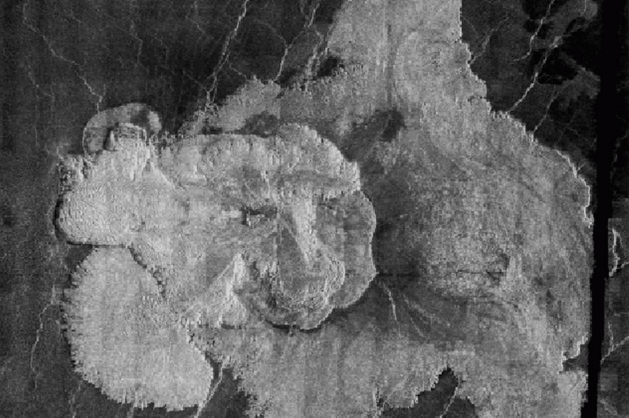 �����ϲ�ͬѰ���Ļ�ɽ