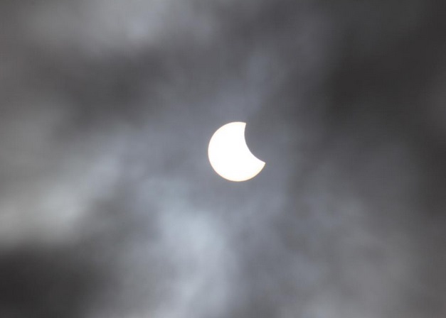 日食已在部分地区开始