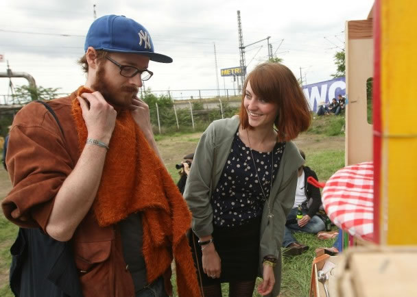 胡须令男士看起来更具侵略性,同时用作吸引异性。