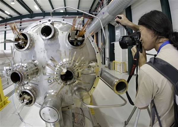 ����ǿ�Ӷ�ײ������2��ر��������ؿ���