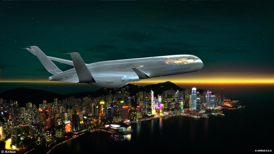 这个3月19日提出的专利申请以触摸屏窗户为主。飞机飞越主要景点时,乘客可轻敲触摸屏窗户上的景点位置,然后了解相关信息。这种高科技窗户被描述为“飞机舱内信息交互式