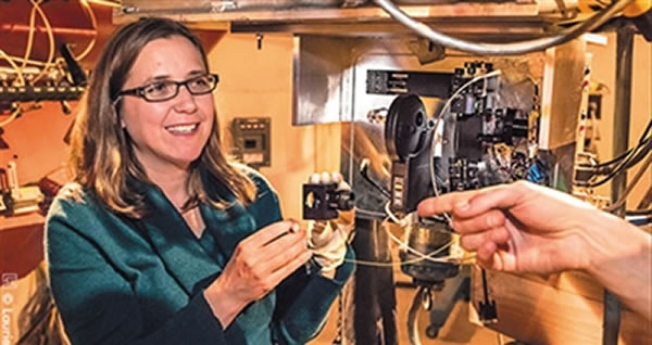 �ɲ�׽�������źŵ�����̽������������֮һѩ�򡤻��أ��ڽ���������ԭ����