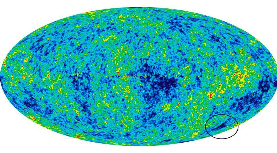 右下方圆圈部位为距离地球30亿光年远、跨度18亿光年的“超级空洞”,是迄今为止宇宙中发现的最大“不毛之地”
