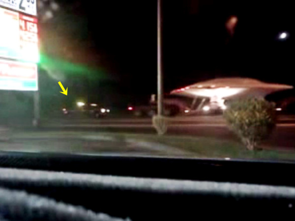 卡车载碟形物体还有警察护送,网友怀疑是「UFO」!