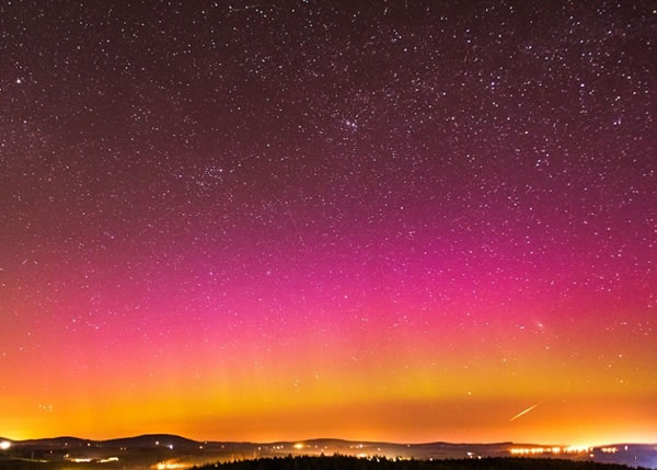 ��������������Ҹ��ٻ���ҹ�գ�����ʤ�ա�