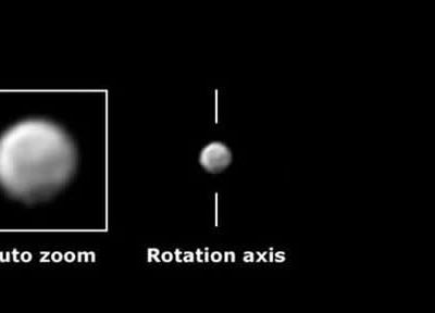 美国两名男子驾驶小型飞机拍摄低成本丧尸电影