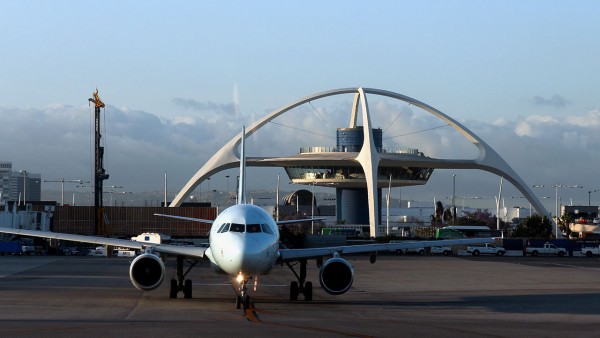 气候变化让往返夏威夷和美国西海岸之间的飞行时间更长