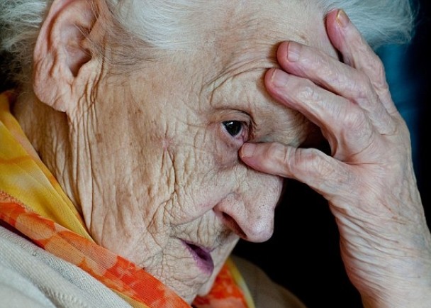 �о�ָ�и�Ѫѹ����������ˣ�����ʱ����׻�����֪�ϰ�֢��