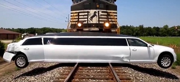 ��Ӱʦð�����»�ʻ��ʱ�����