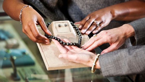 �͹ݺ��̵���ı������ֶ����Ӱ����ܱ��������Ҫ����Զ