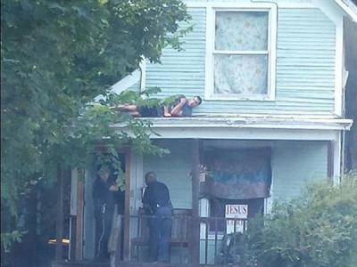 印尼排华纪录片《沉默之像》遭军方阻挠低调上