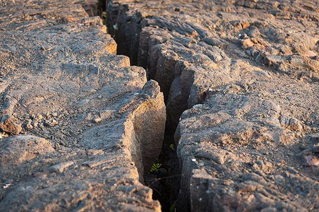 ����������Ա�ں���������һ����Ѩ�����������13���£���2011��2�£���ѧ�ҷ���һ�β�Ѱ���ķ�ֵ�����¸����ձ��ͷ���������9.0�������