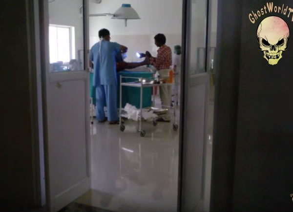 恐怖灵异现象:监控拍到鬼影跳探戈离开医院验尸房