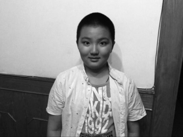 �Ϸ���5�꼶ѧ���μ����������ڹ��������Ƴ�����