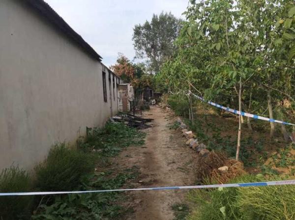 ҹ�����ء�����Ϯ������ׯ ����6�䷿��2��