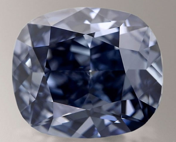ȫ��������ʯ������������(The Blue Moon Diamond)����11������ʿ����������
