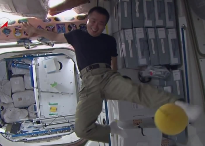 ̫���˺�������������״̬��������