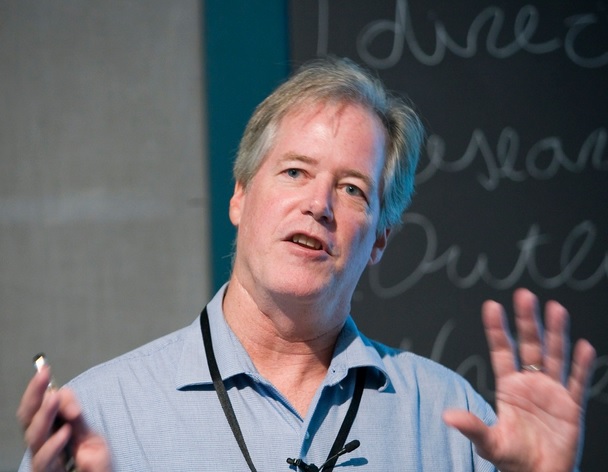 迈耶(图)称他们会研究能让生命存在的环境。