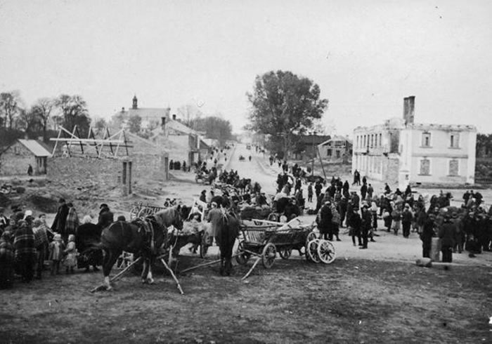 波兰医生拉佐斯基(Eugene Lazowski)二战中制假疫苗救8000犹太人