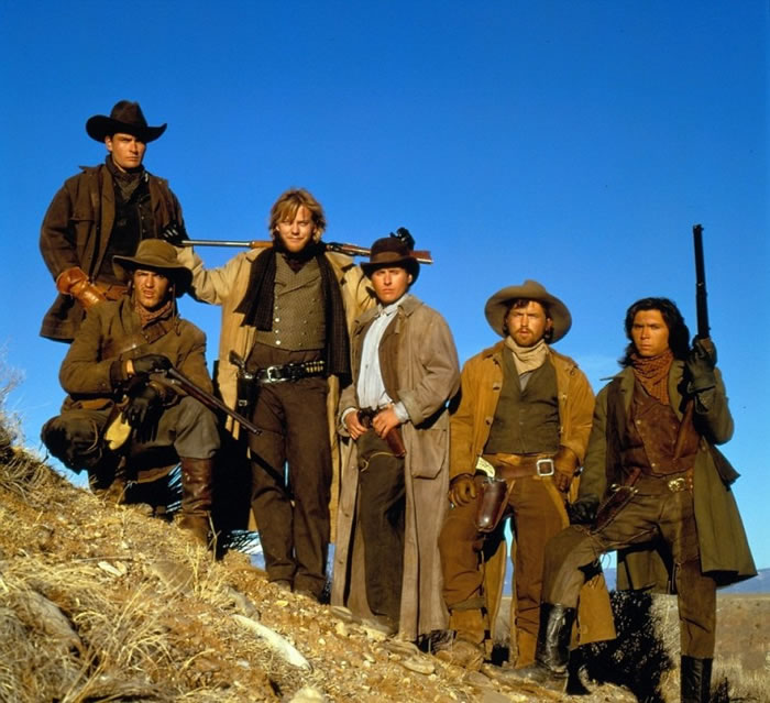 ����С����ƽ���¶�α��ĳɵ�Ӱ��ͼΪ��Ӱ���ա�