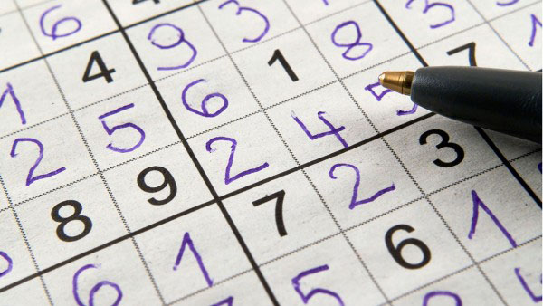 男子因玩数独游戏而引发癫痫